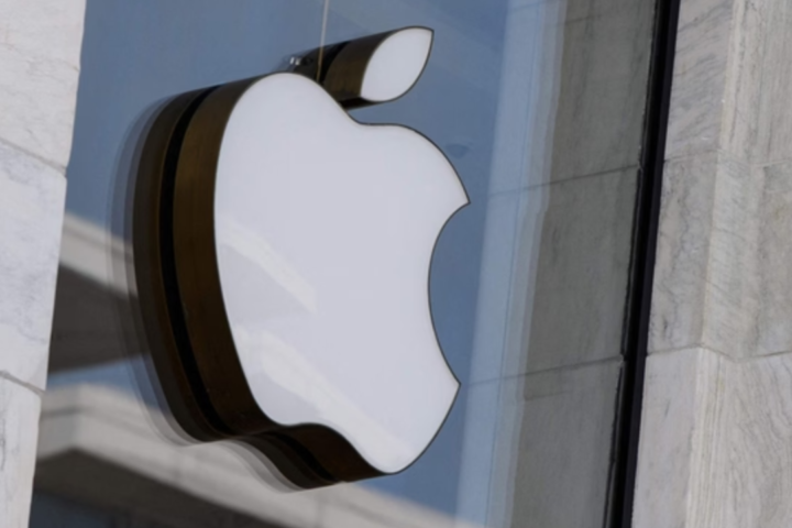 Apple is planning to deploy new artificial intelligence (AI) features in their devices this year, utilising data centres.