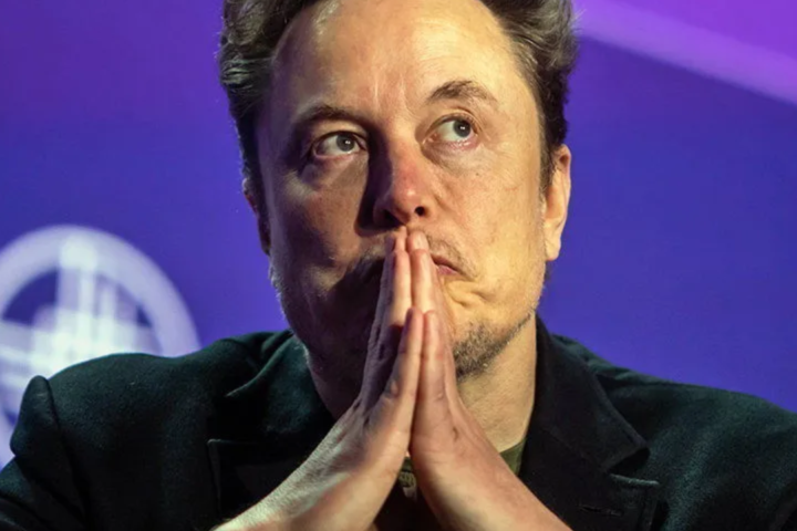 Renowned investor Ron Baron has approved Tesla CEO Elon Musk's $56 billion pay package, which is up for a shareholder voting next week, according to an open letter from the Baron Capital founder on Tuesday.