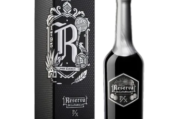 José Cuervo is one of the most aged and most famous Tequila brands in the world, with a record dating back to 1795.